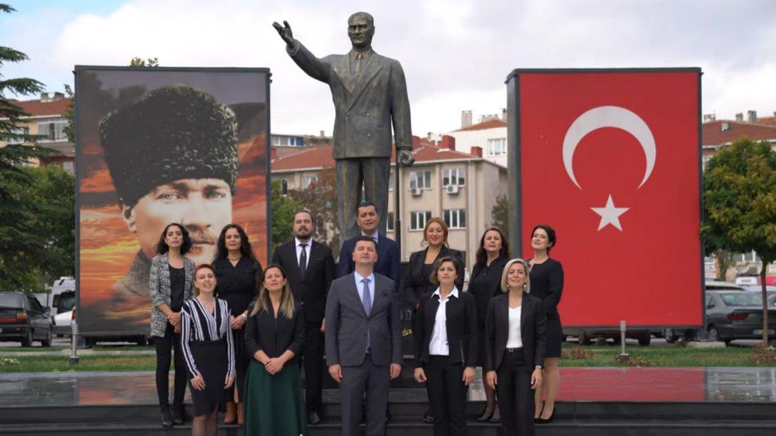 Lüleburgaz İlçe Milli Eğitim Müdürlüğü Öğretmen Korosu-Güldaniyem Türküsü