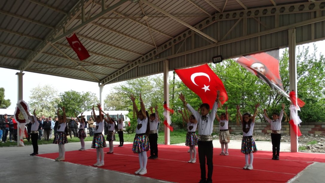 23 Nisan Ulusal Egemenlik ve Çocuk Bayramı Etkinlikleri Şehit Er Hasan Yeşilçimen İlkokulunda devam etti.