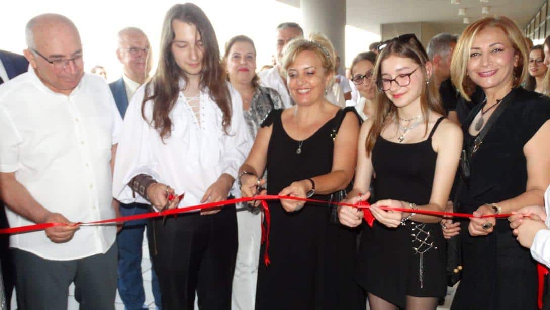 TEK Güzel Sanatlar Lisesi yıl sonu resim sergisi ve konser düzenlendi.